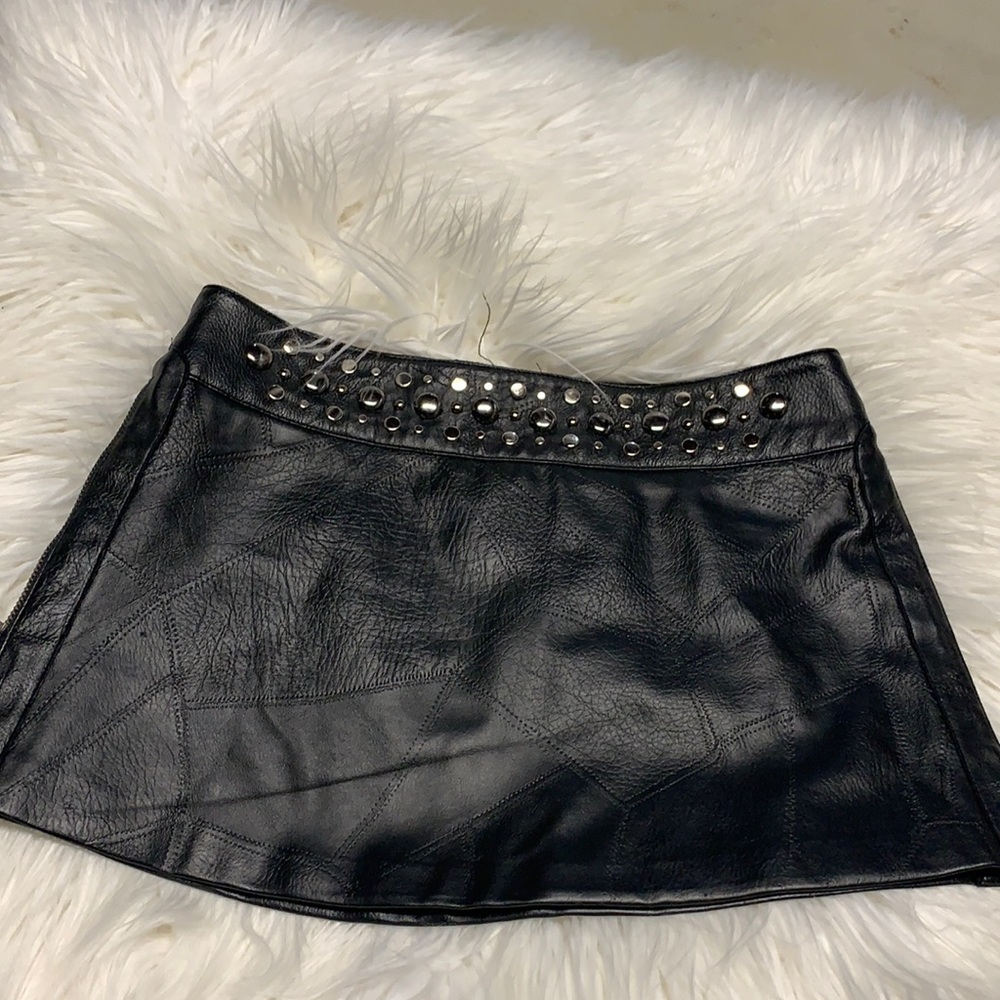 Bebe faux leather mini skirt size xxs